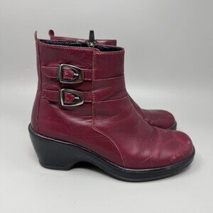 Dansko Women’s Bibi Moto Buckle Wedge Boots Ankle Booties Size 7.5US Burgundy